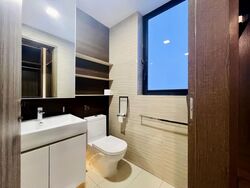Sky Vue (D20), Condominium #588753601